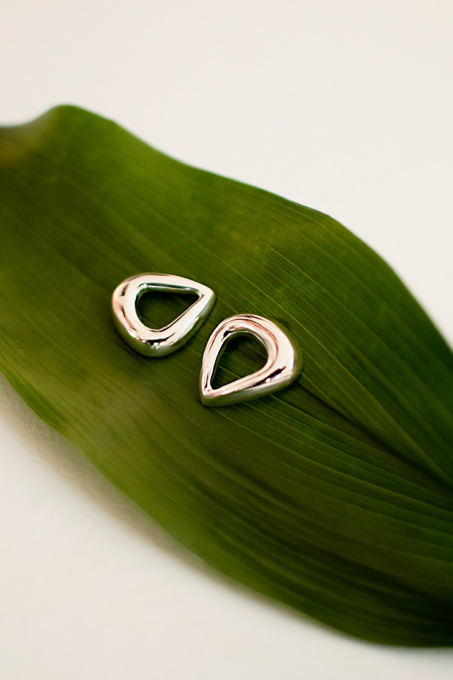 MINIMA EARRINGS