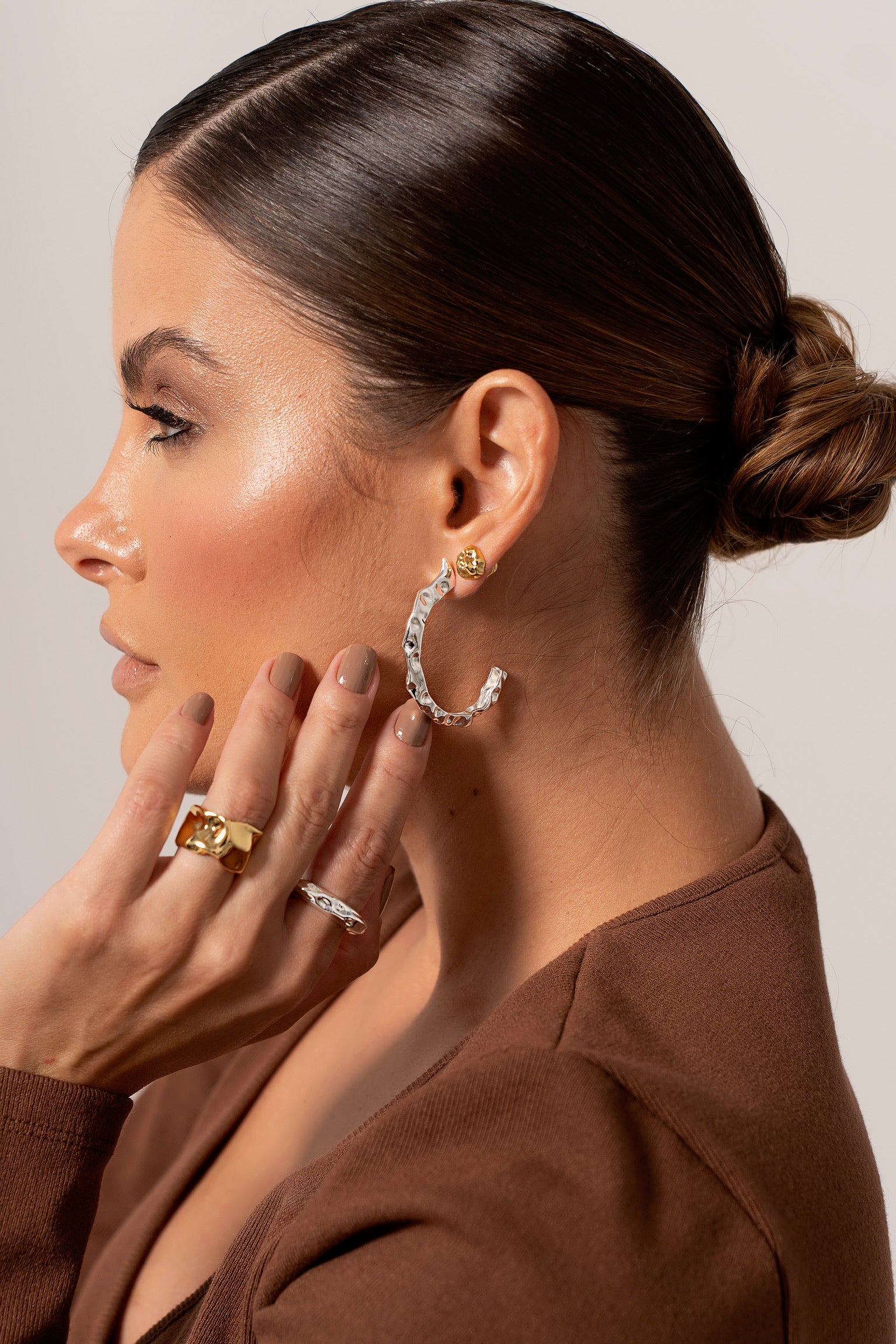 REFLEXO HOOP EARRINGS