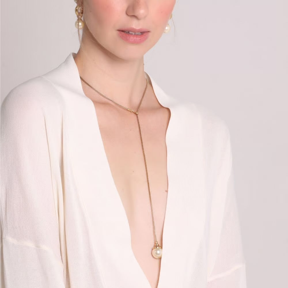 PEARL PENDANT NECKLACE