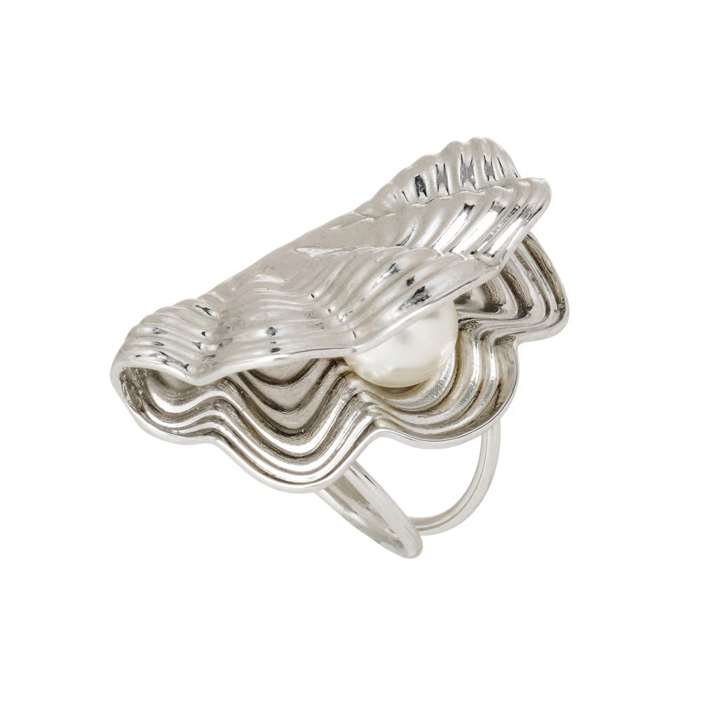 BOLD SHELL PEARL RING