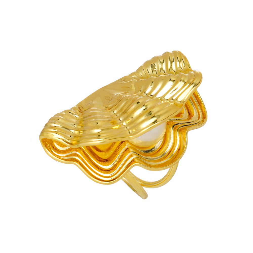 BOLD SHELL PEARL RING