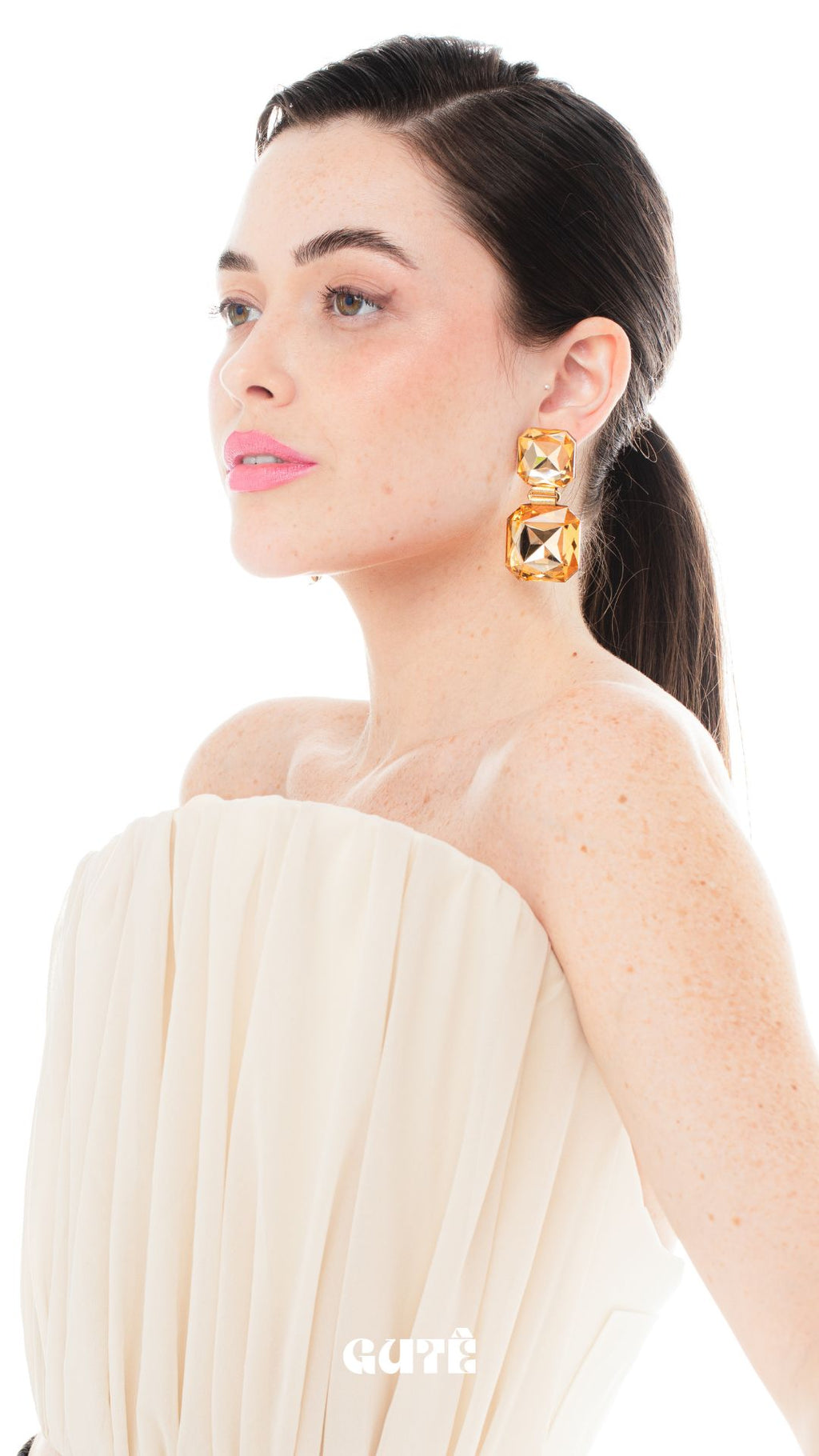 CELEBRA EARRINGS