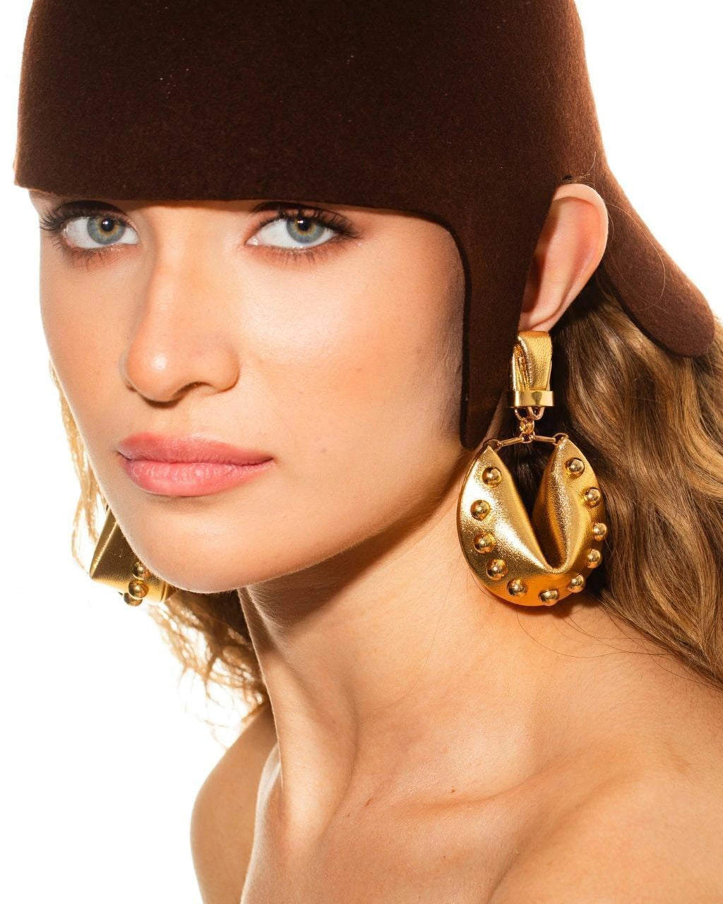 CRAVEJO LEATHER EARRINGS