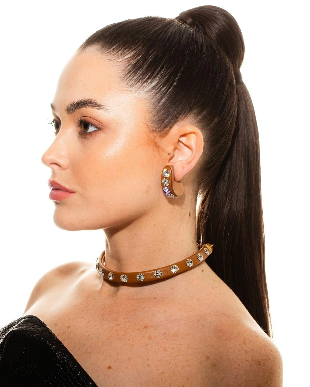 SELA EARRINGS